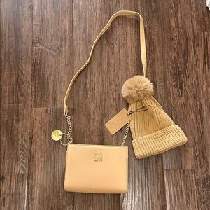 Steve Madden Gorgeous Tan Crossbody Purse & Hat Set NWT